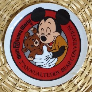 Vintage Mickey Mouse With TeddyBear Walt Disney World Collectors Plate
